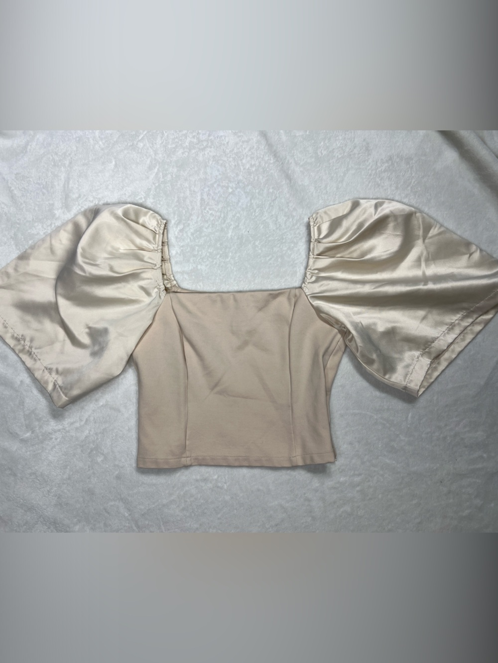 Women’s Cream Puff-Sleeve Square Neck Top S